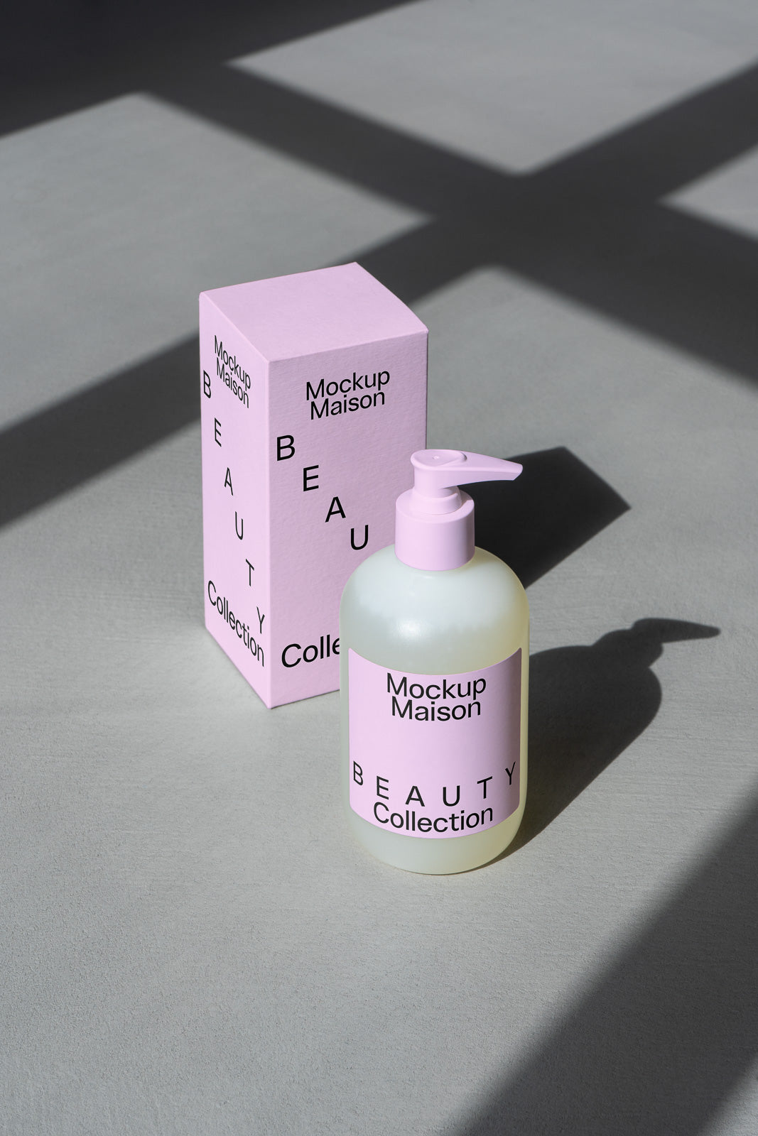 PSD mockup of a beauty collection packaging featuring a pump bottle and matching box with "Mockup Maison" branding in soft pastel colors.