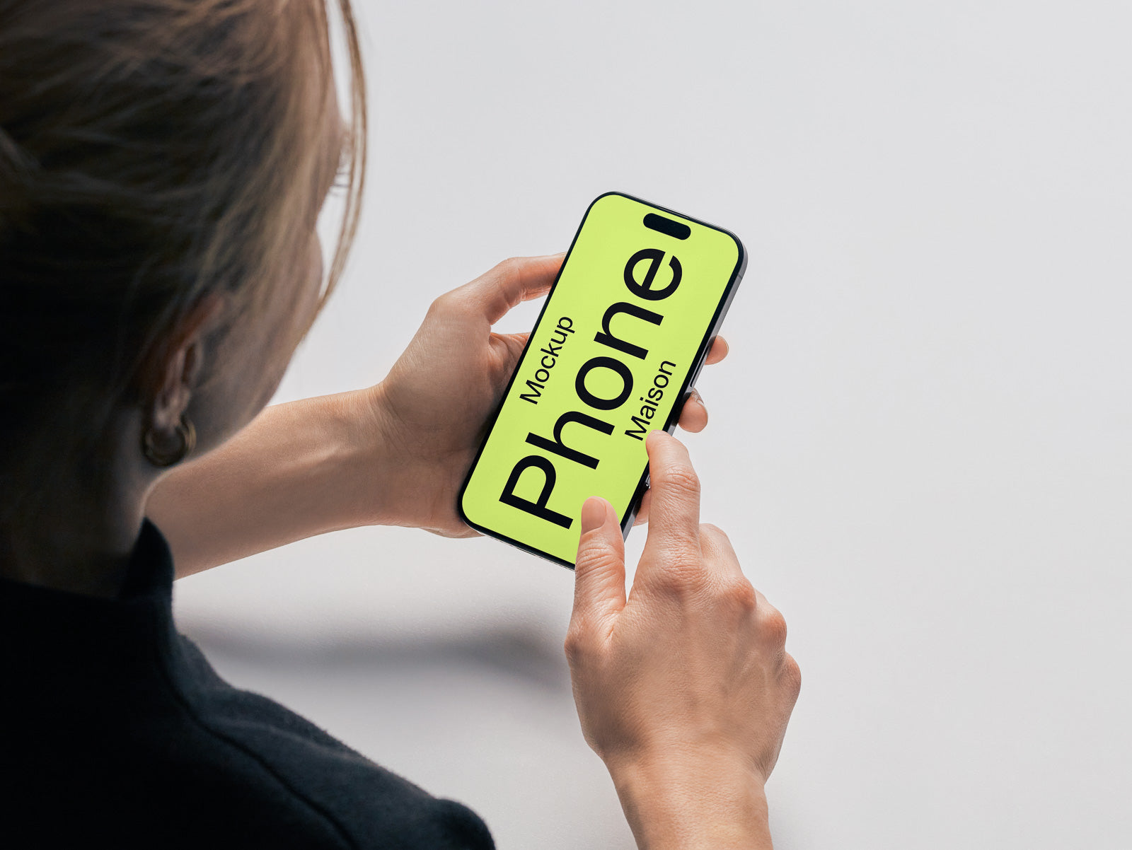 iPhone Pro PH-OFF2-03