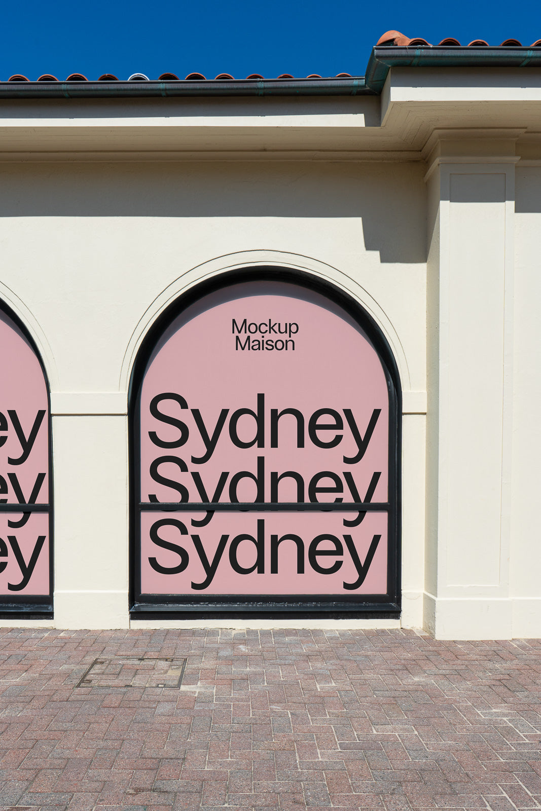 Storefront Mockups – Mockup.Maison