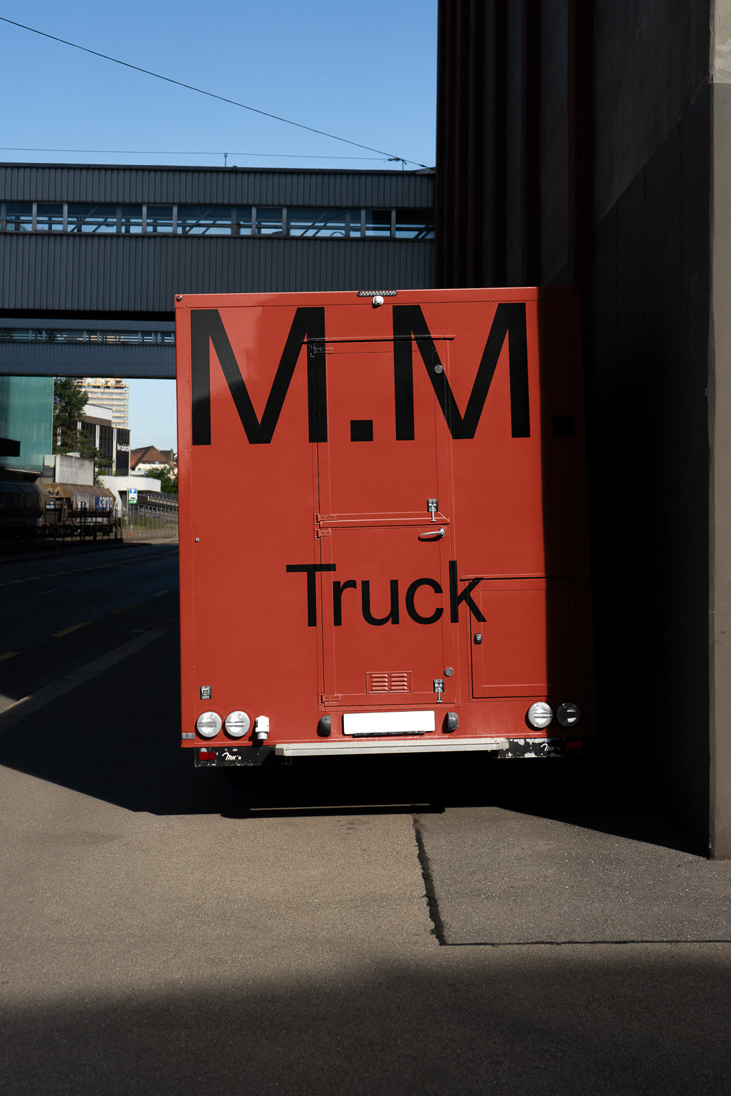 Truck TK-ZRHV-07