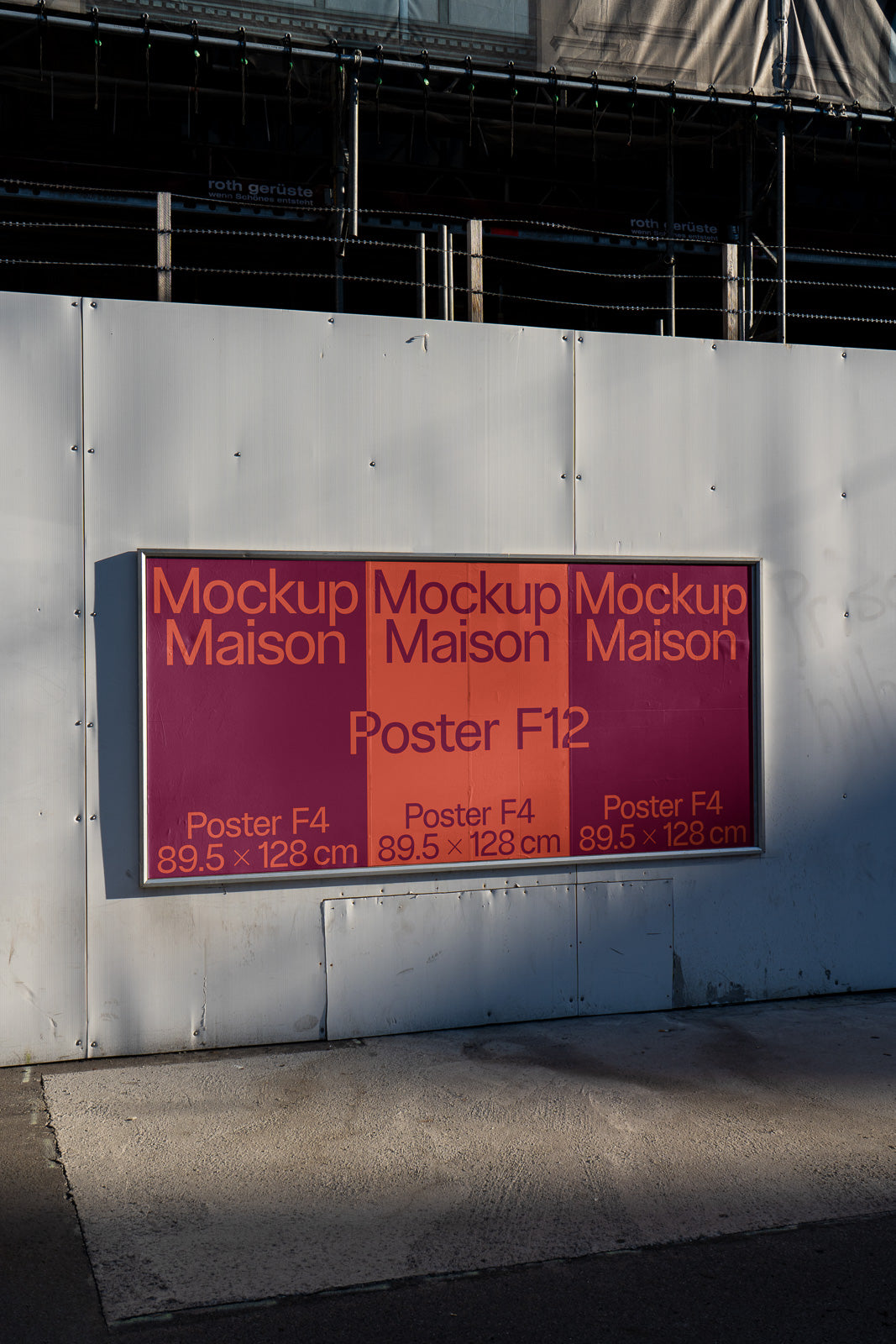 PSD mockup of a large outdoor billboard featuring "Mockup Maison" and "Poster F12" text with dimensions 89.5 x 128 cm displayed on a construction site wall.
