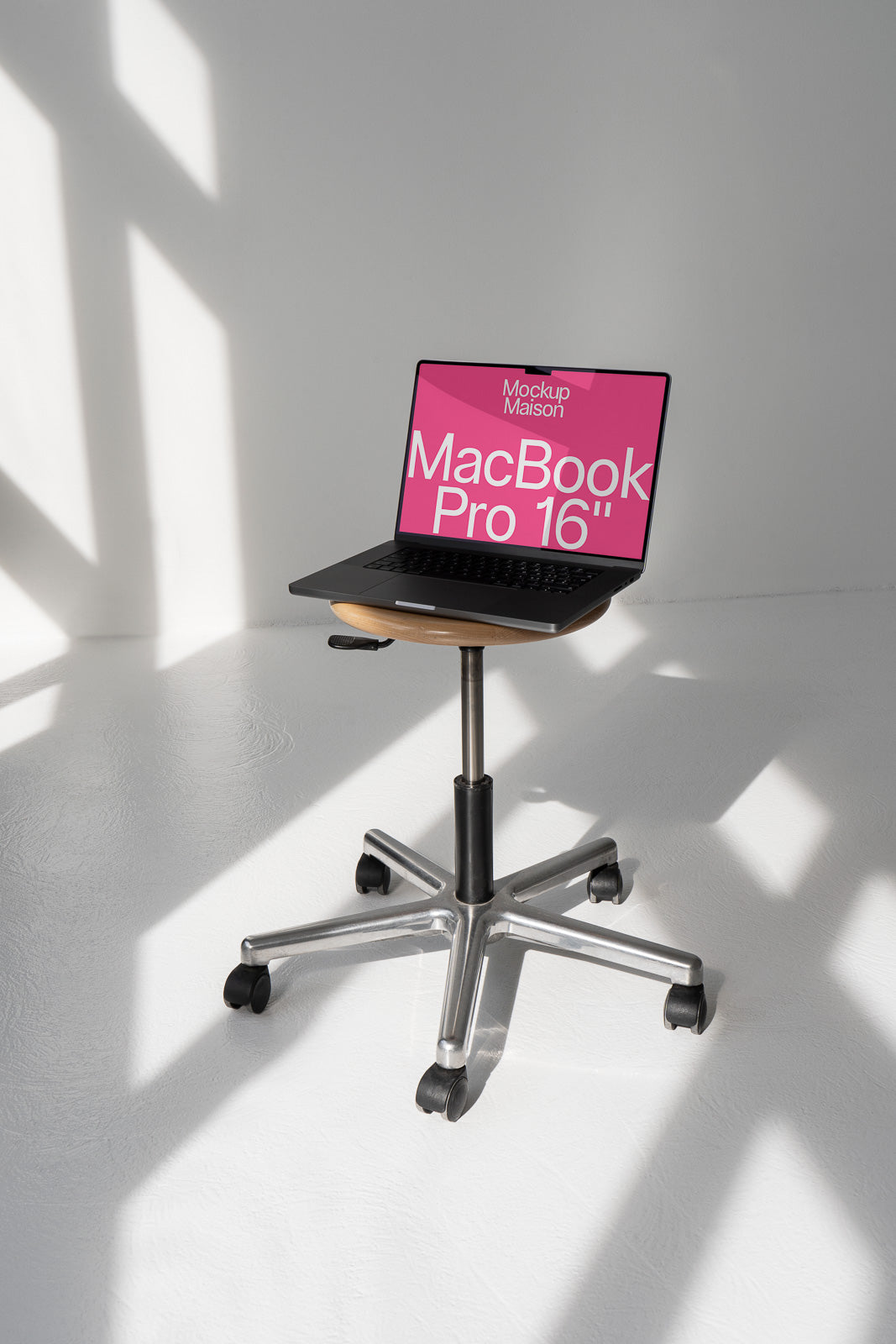 MacBook Pro 16" LT-G-04