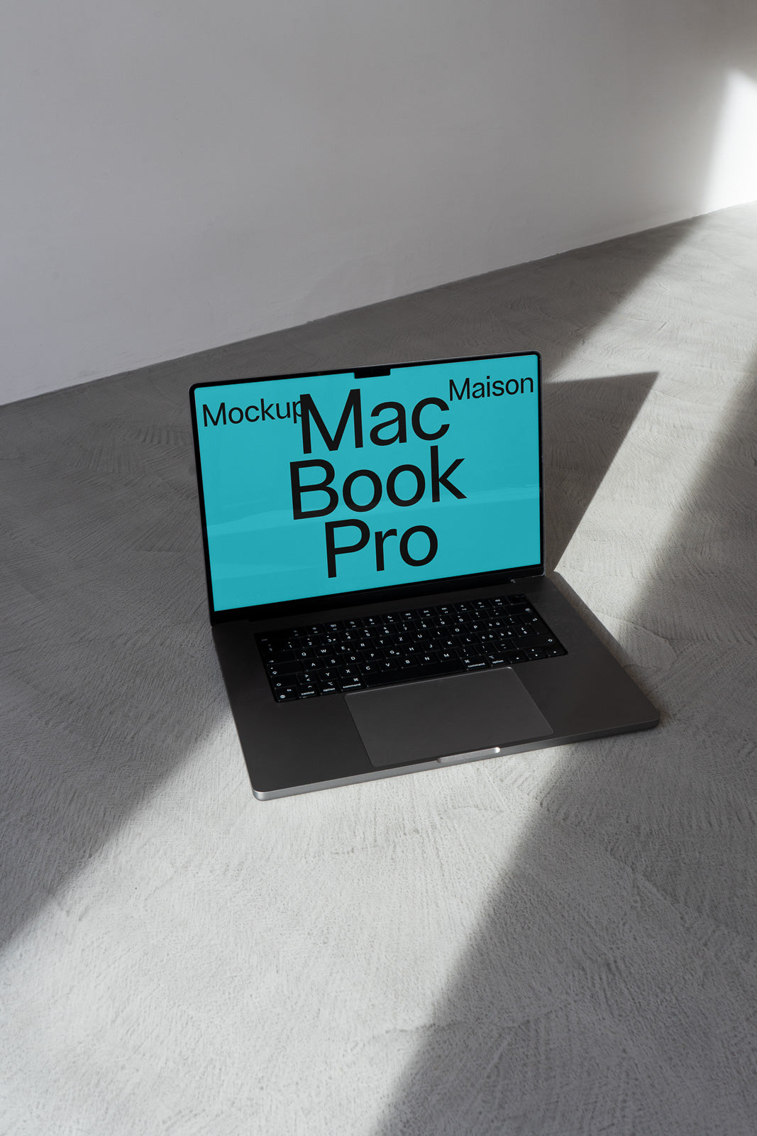 MacBook Pro 16" LT-I-06